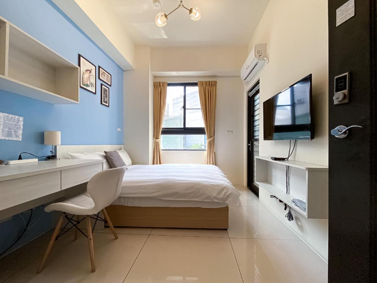 Adagio Hostel Тайчжун Экстерьер фото