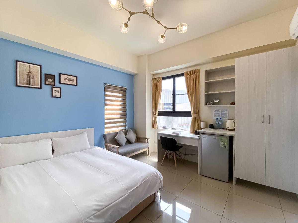 Adagio Hostel Тайчжун Экстерьер фото