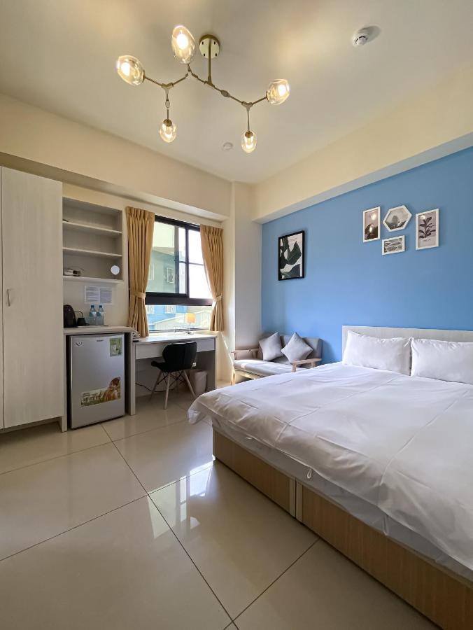 Adagio Hostel Тайчжун Экстерьер фото