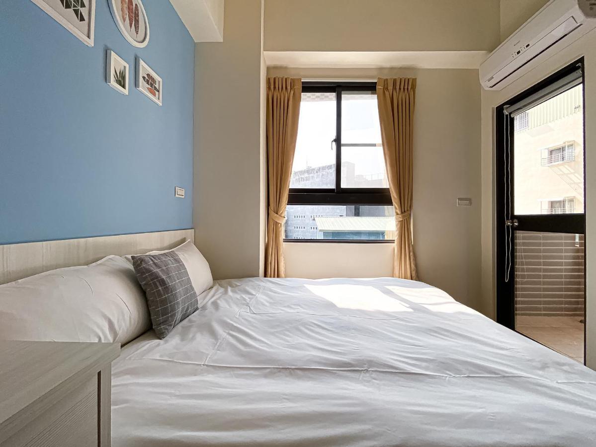 Adagio Hostel Тайчжун Экстерьер фото