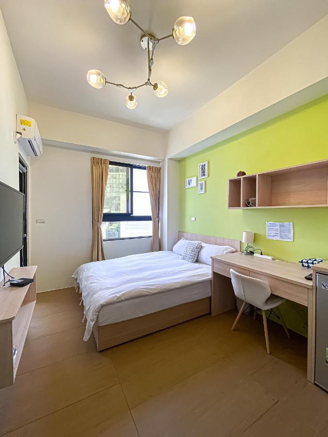 Adagio Hostel Тайчжун Экстерьер фото