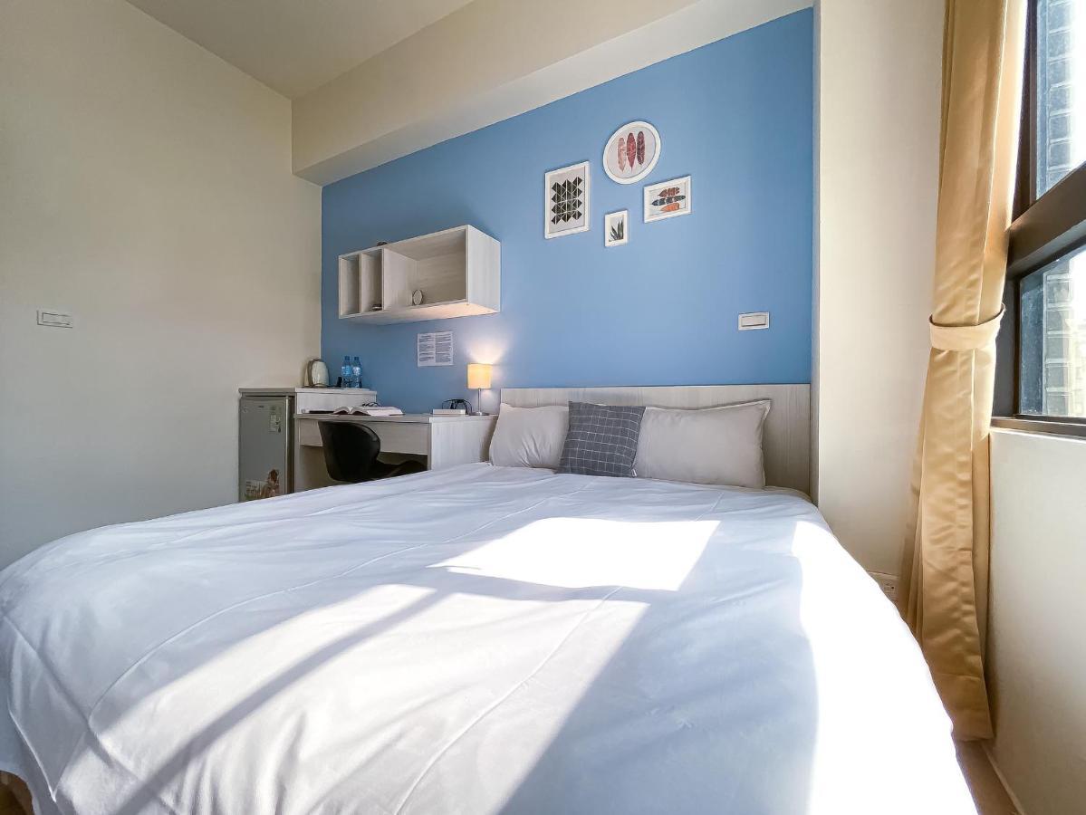 Adagio Hostel Тайчжун Экстерьер фото