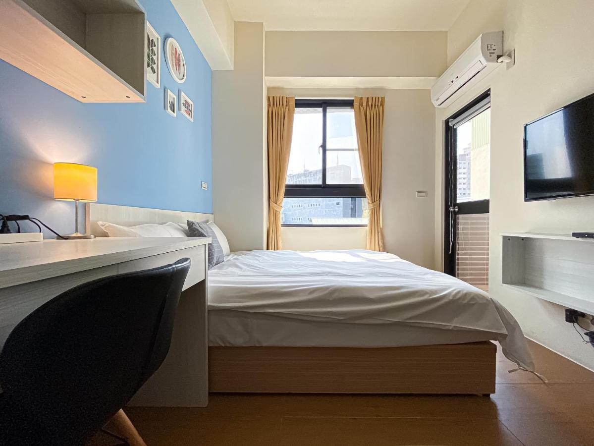 Adagio Hostel Тайчжун Экстерьер фото
