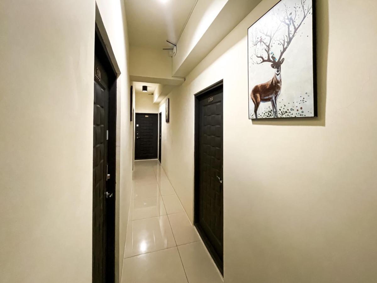 Adagio Hostel Тайчжун Экстерьер фото
