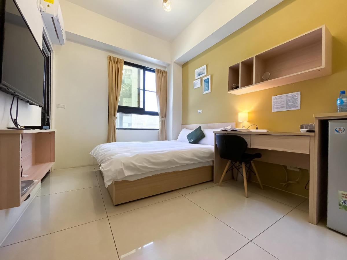 Adagio Hostel Тайчжун Экстерьер фото