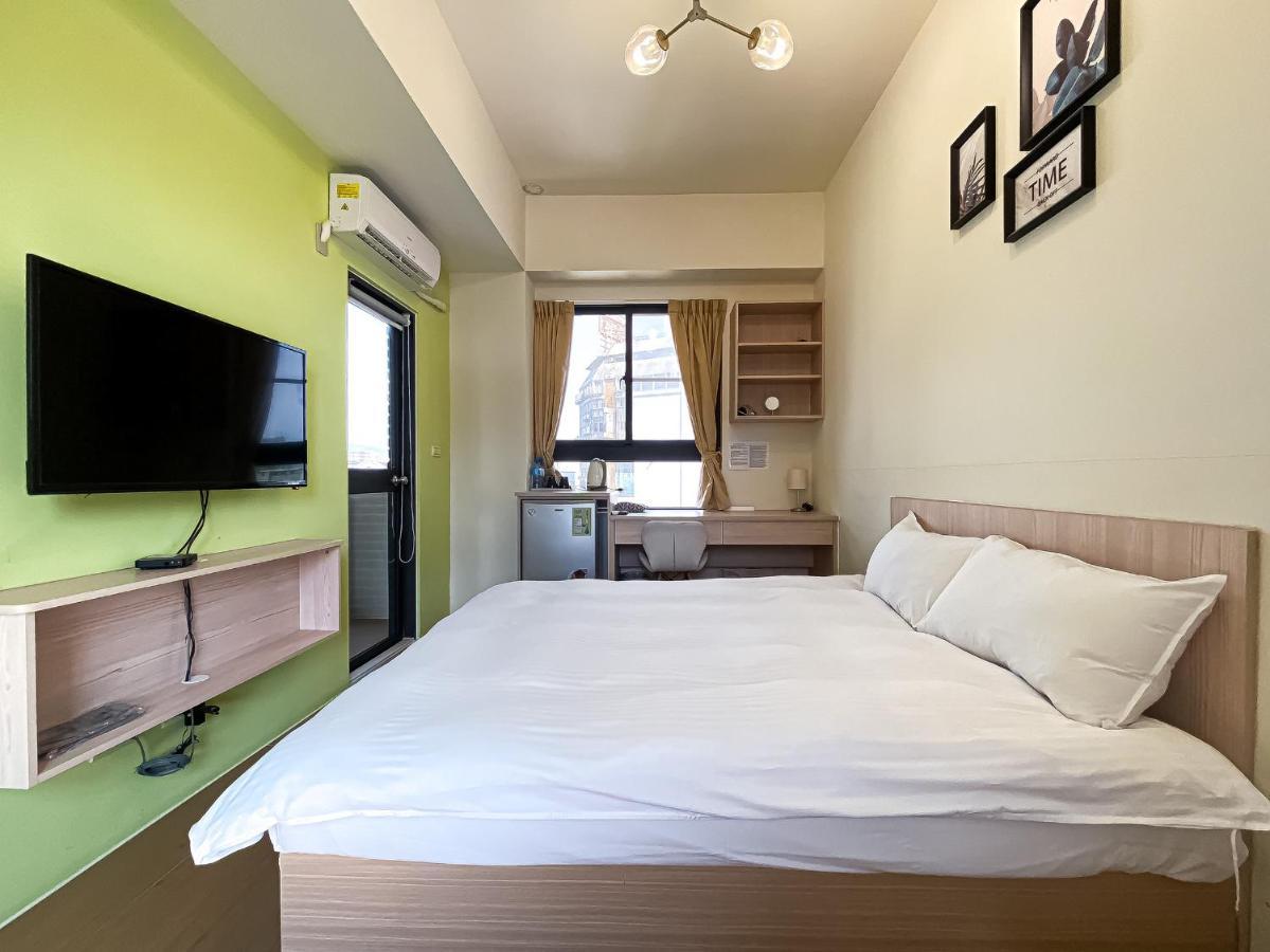 Adagio Hostel Тайчжун Экстерьер фото