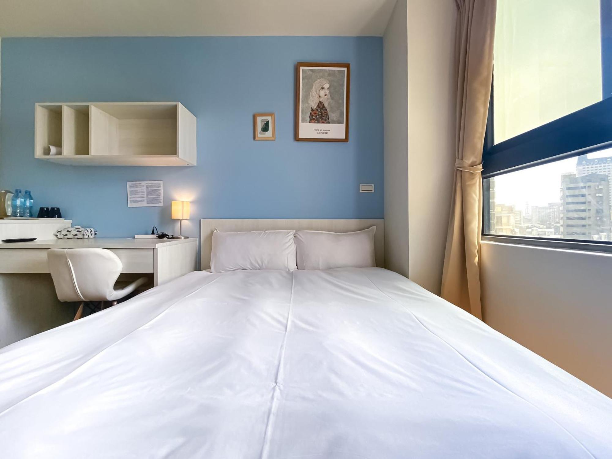 Adagio Hostel Тайчжун Экстерьер фото